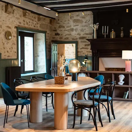 La Maison Obono & Bono